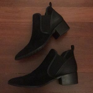 Donald J Pilner black suede textured bootie